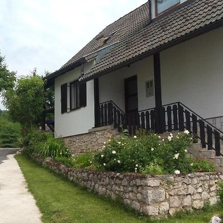 Apartment And Rooms Nevenka Poljanak Exterior photo